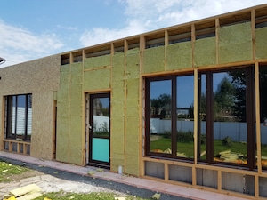 Insulation and construction of commercial building exterior